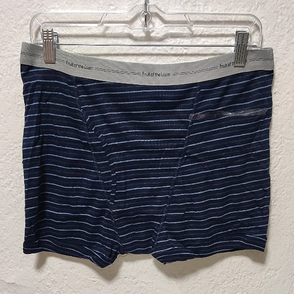 2 Pair Of Men's  Vintage Fruit of the Loom Striped Trunk Briefs Size L - Picture 6 of 8